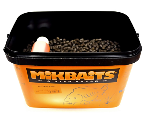 Bild von Mikbaits Pstruží granule 8mm,2,5kg+100ml Losos Oil